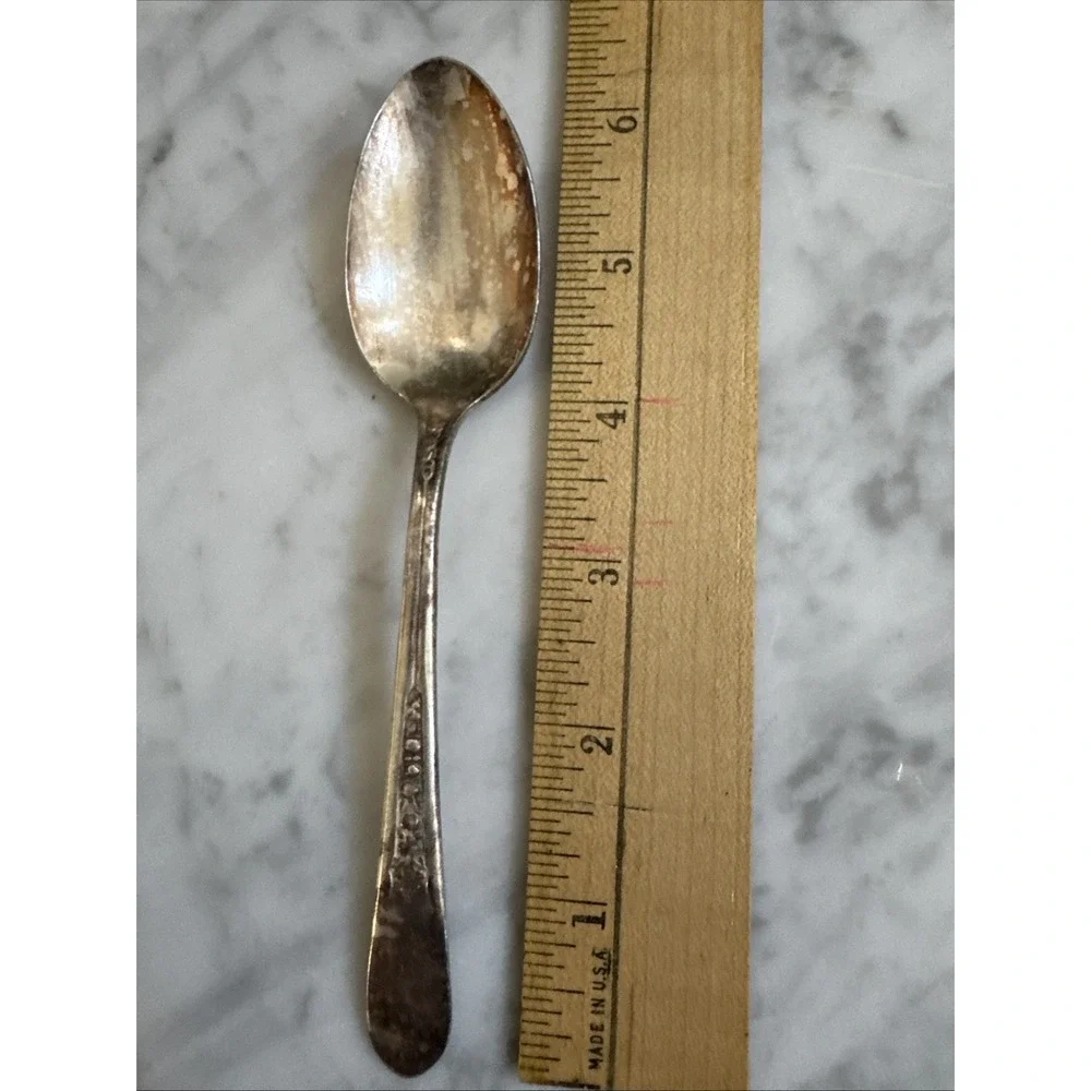 International Silver Plate‎ PRISCILLA LADYANN Set 8 Teaspoons 6 1/8